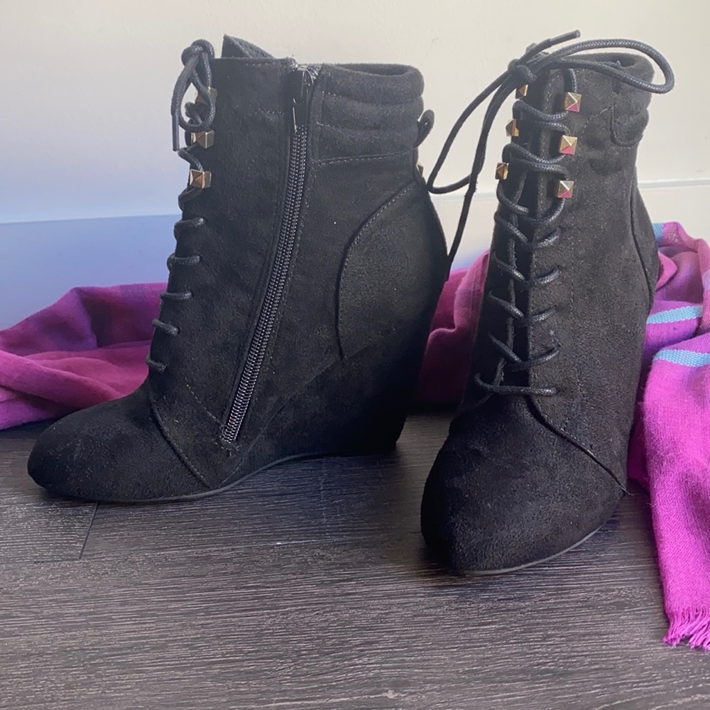 Brand new!   Never worn suede wedge bootie